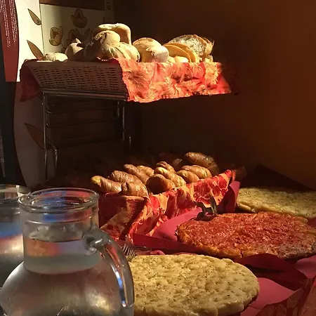 Konukevi In Riva Al 3*